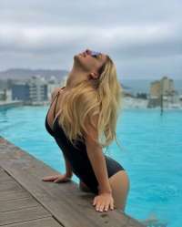 Konya Anal Escort Bayan - Tutkulu, Kendine Güvenen ve Çekici